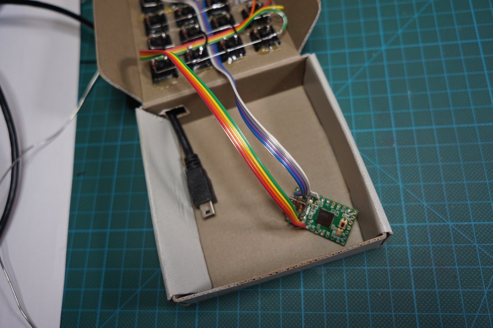 cardboard case controller